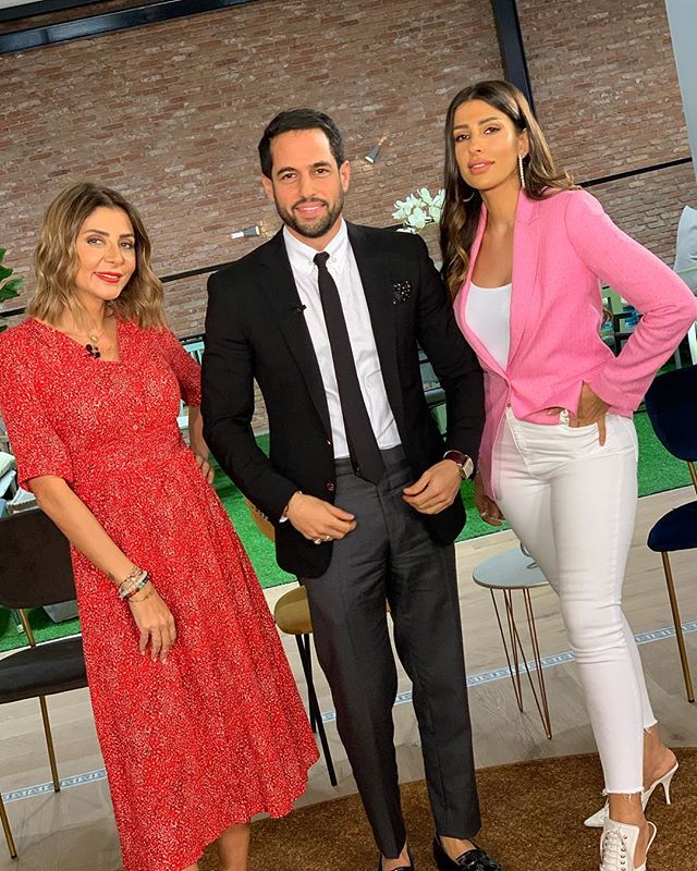 Ready for new styling challenges? 🎬 tune in tonight at 9pm @dubaitv  to catch episode 3 of #styleme season 4 shot on location @lebhvmaraisdxb #fashion #style #tv #show